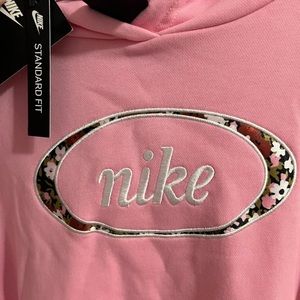 Nike Women’s hoodie in pink size 2X BNWT.